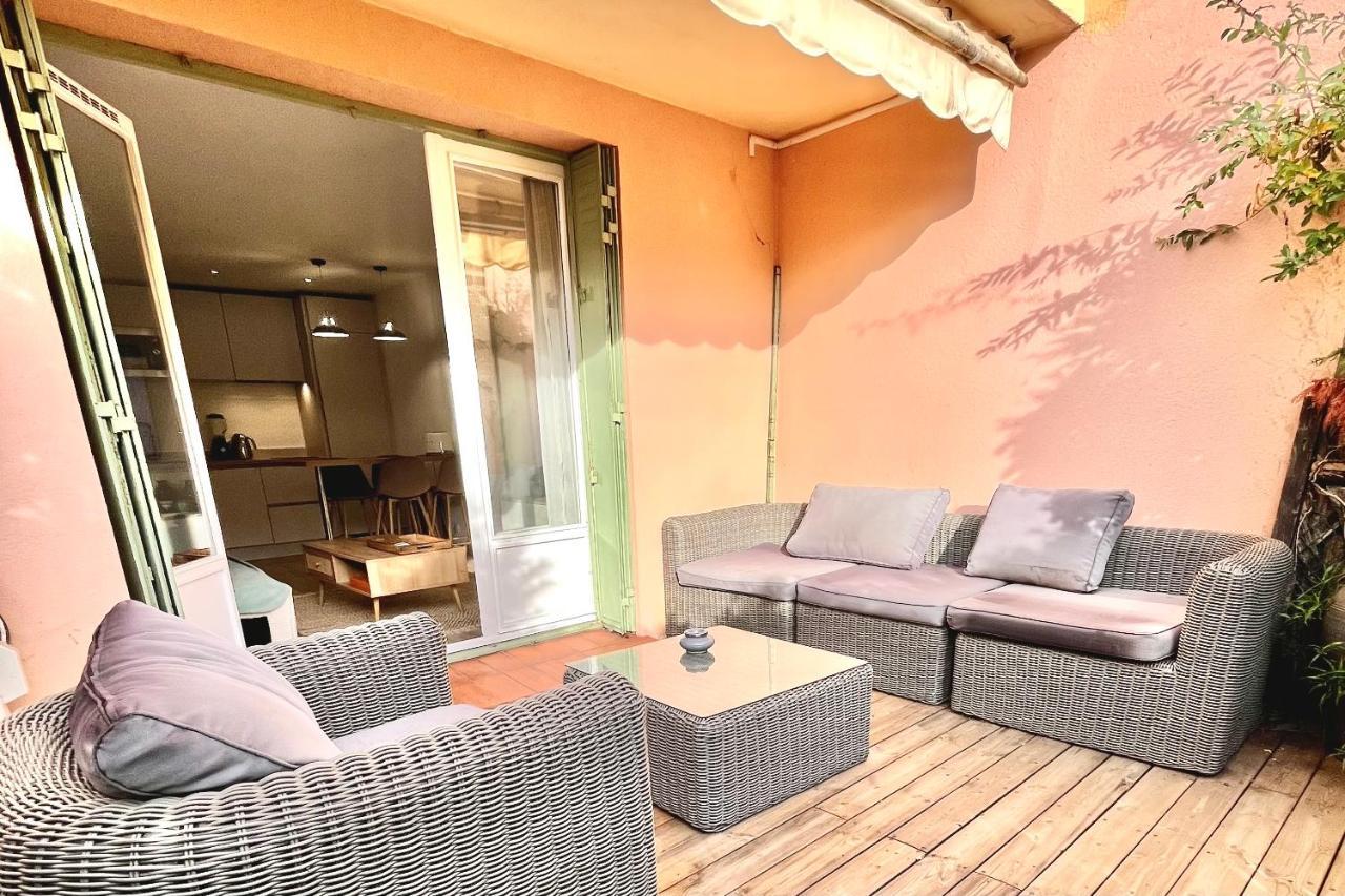 Magnifique 2 Chambres Terrasse Et Parking Saint Tropez Exteriér fotografie